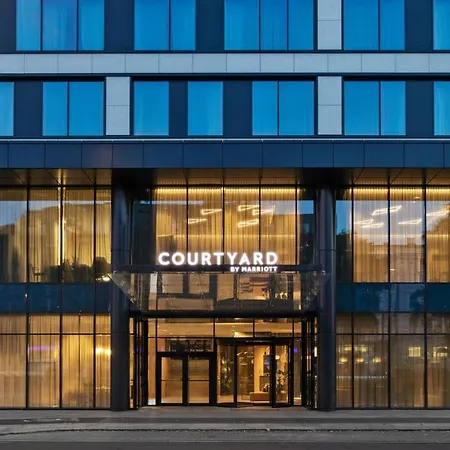 Courtyard By Marriott 4* Štetín
