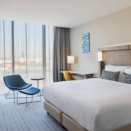 Courtyard By Marriott Hotel