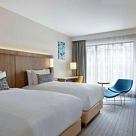 Hotell Courtyard By Marriott 4*