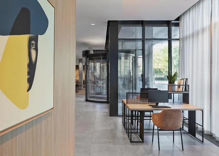 Courtyard By Marriott 4*