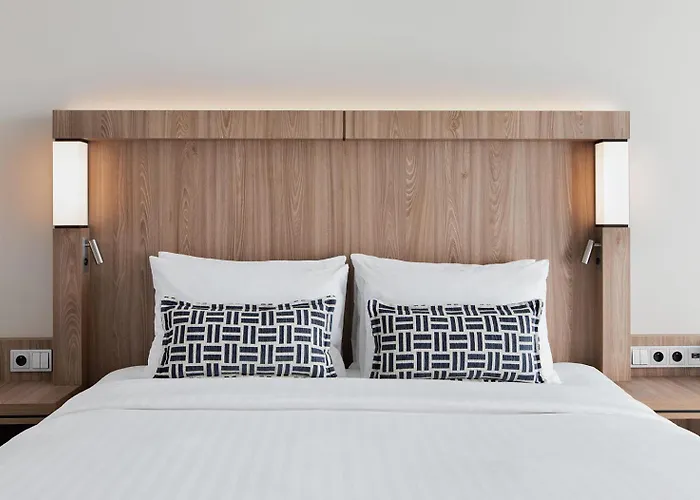 Courtyard By Marriott 酒店