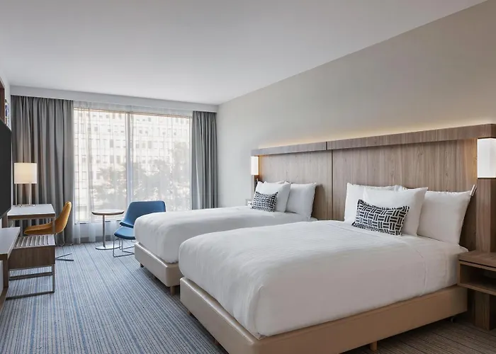 Courtyard By Marriott 酒店 4*