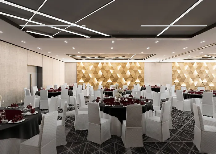 Courtyard By Marriott 什切青