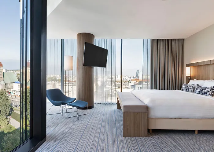 Courtyard By Marriott מלון שצ'צ'ין