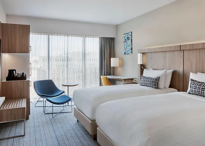 Courtyard By Marriott 酒店 什切青