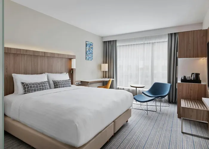 Courtyard By Marriott 酒店 什切青